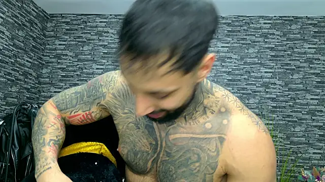 MasculineGuy99: вебкам-шоу