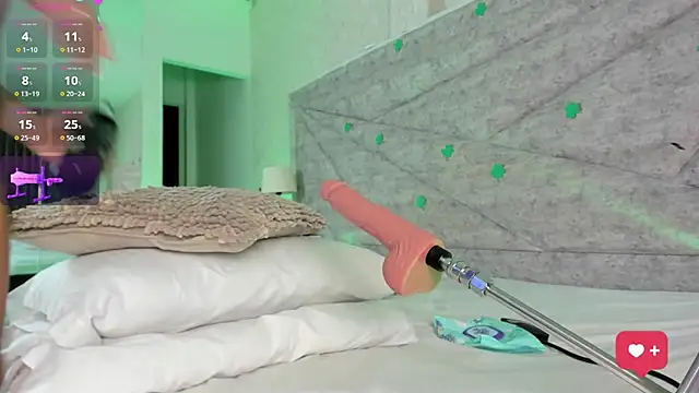 Chat XXX ao vivo de RousSweet-