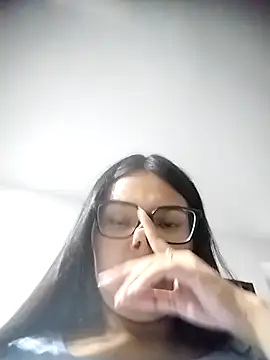 Živý XXX chat pregnant_kitten01