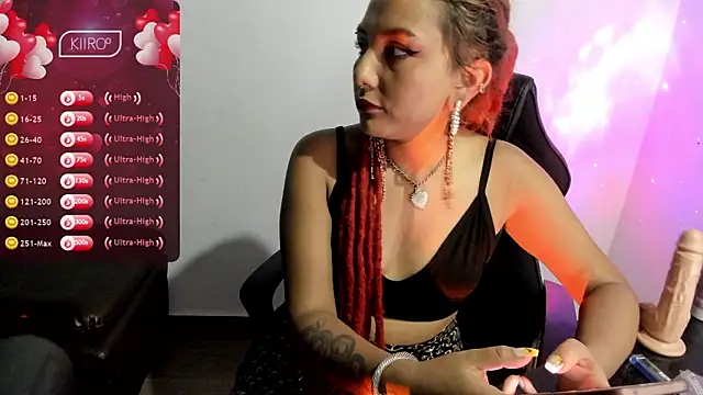 Juana_blackm élő XXX-chatje