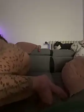 Peanutgirl: онлайн-секс-чат