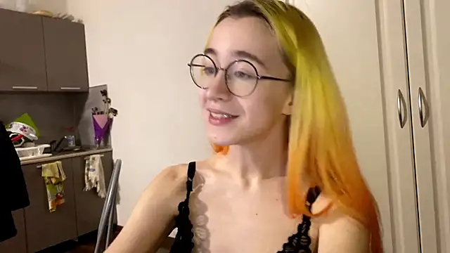 EmilyHein Obrolan Langsung XXX