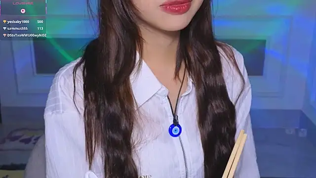 XXX chat uživo modela _____Panda_____