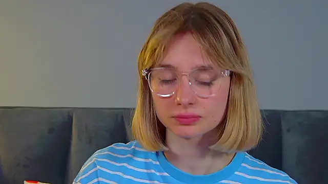 Živý XXX chat MerlinMeyer