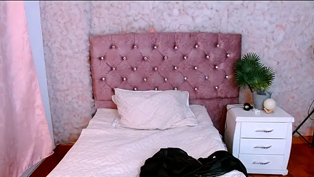 Czat XXX na żywo – Sofiazaf_