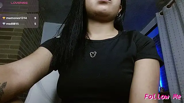 sweet-little's Live XXX Chat