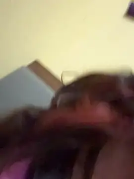 แชท XXX สดของ sophiapinned