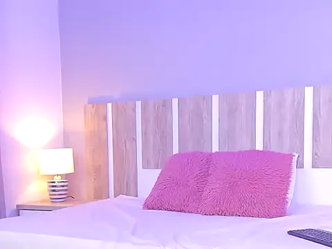 Živý XXX chat EmilySearss