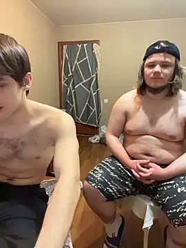 desiredude9 即時 XXX 聊天