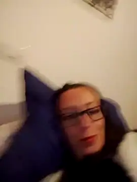 Astrid3 现场XXX聊天