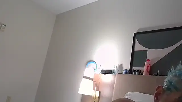 AskAveryAnything 网络视讯表演