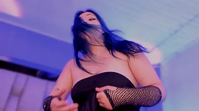 Živý XXX chat revenmiller_