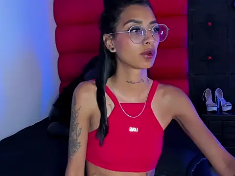 Živý XXX chat KarlaSlutSkinny__