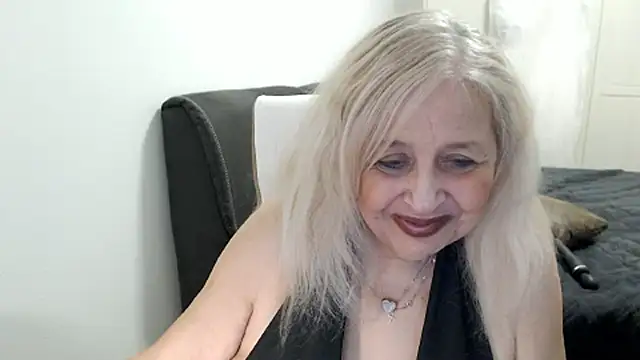 SusiLifeXXX 现场XXX聊天