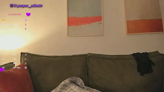 แชท XXX สดของ purpurmonstr
