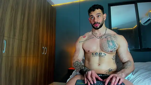 โชว์เว็บแคมของ massimo_visconti