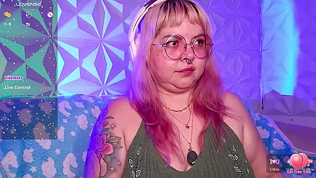 Satyn_doll Show in webcam