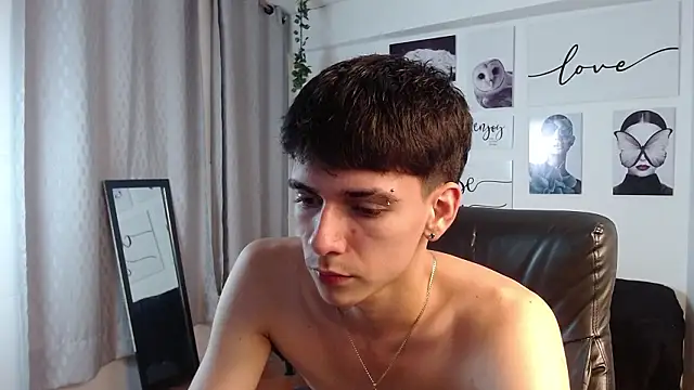 XXX chat uživo modela AmethystShadow17