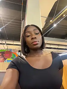 ZarahFerreira: онлайн-секс-чат