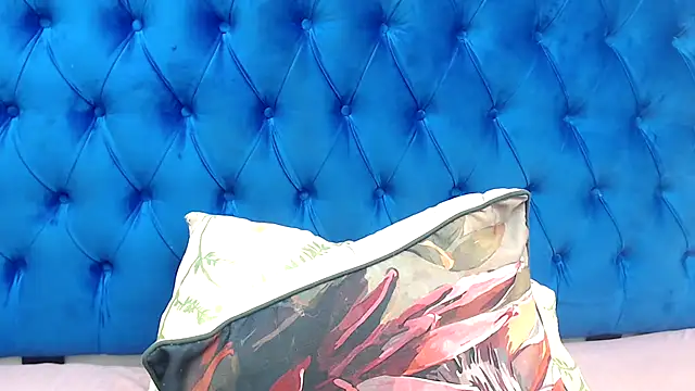 SpicyQueenxxxx's Live XXX Chat