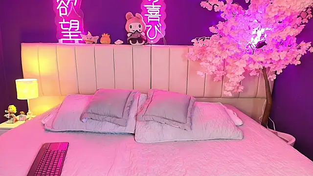 Онлайн чат XXX Shizuko_