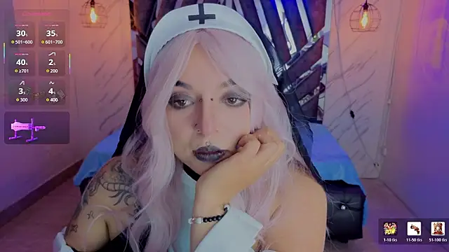 _Vermell_ Live XXX Chat