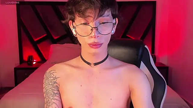 دردشة AndyWiilliams الجنسية المباشرة