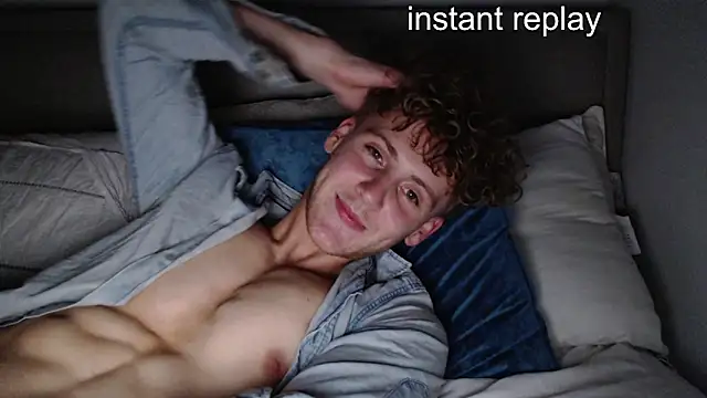 XXX chat uživo modela DominantAlex18