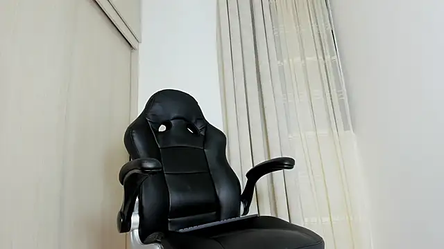 Biscuit_oliva 在線直播表演