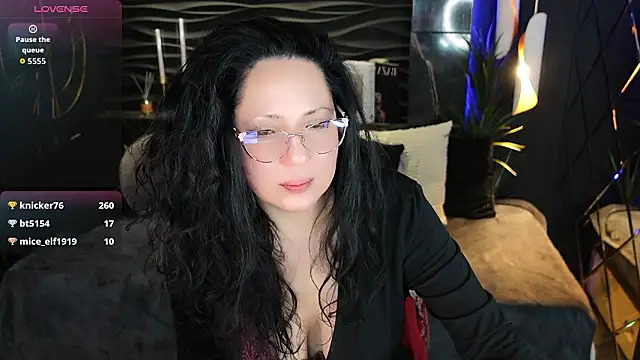 Chat +18 de Anita_Muse ao vivo