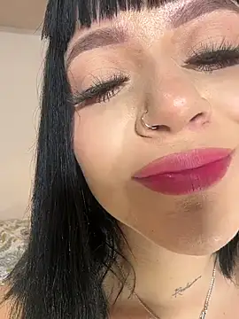 emily_acorn's Live XXX Chat