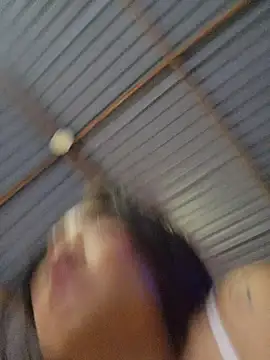 Chatroom XXX en direct de Pretty_Julieta