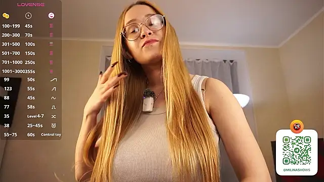 Chat +18 de SallyDeniken ao vivo