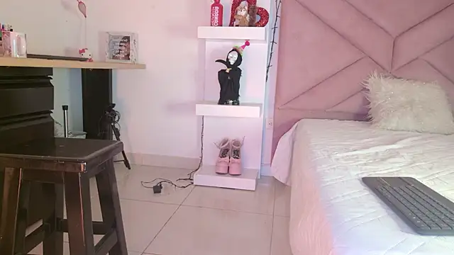 eva_sin18 Live XXX-Chat