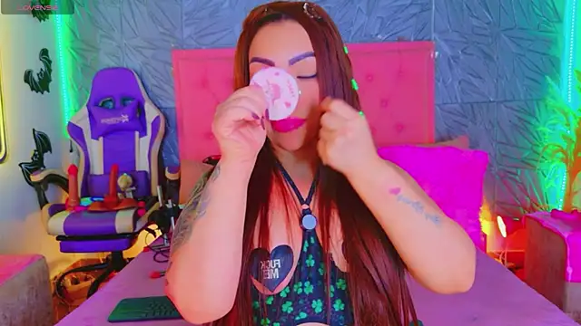 macasweet Adlı Modelin Canlı XXX Sohbeti