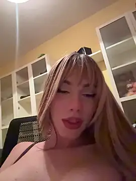 Carlita_cute 现场XXX聊天