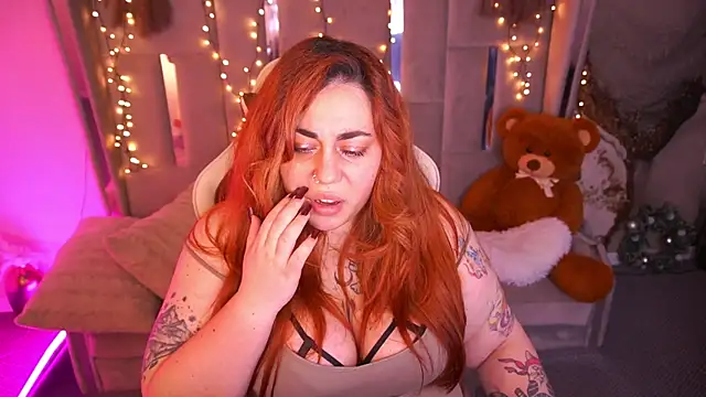 Kittywakee 现场XXX聊天