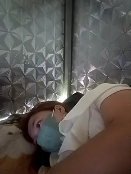 nat-tri's Live XXX Chat