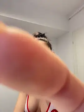 SabrinaDellyn Chat XXX live