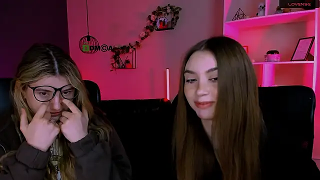 lissa_night Adlı Modelin Canlı XXX Sohbeti