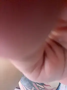 Encore_Angel Chat XXX in diretta