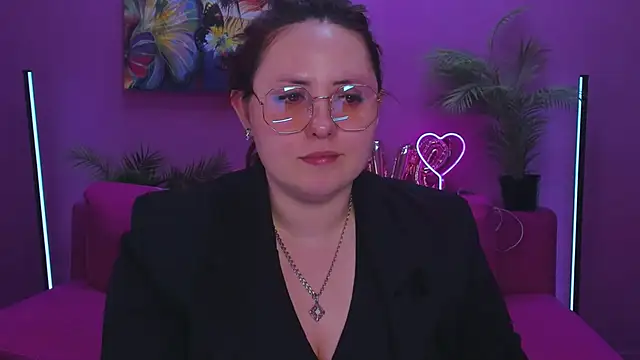 Hennessy_bunny: онлайн-секс-чат