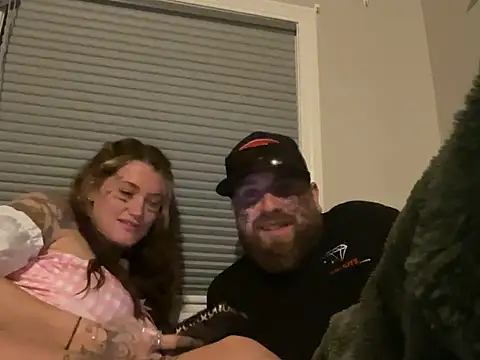 lexymarie: διαδικτυακό σόου στην κάμερα