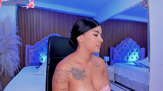 SelenaStonne Live XXX-chat