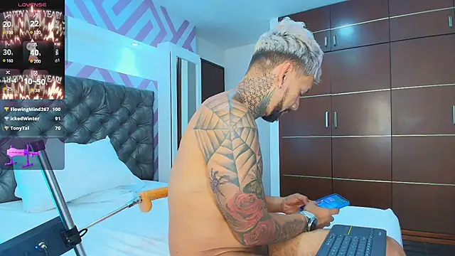 Valentiinoss Adlı Modelin Web Kamerası Şovu