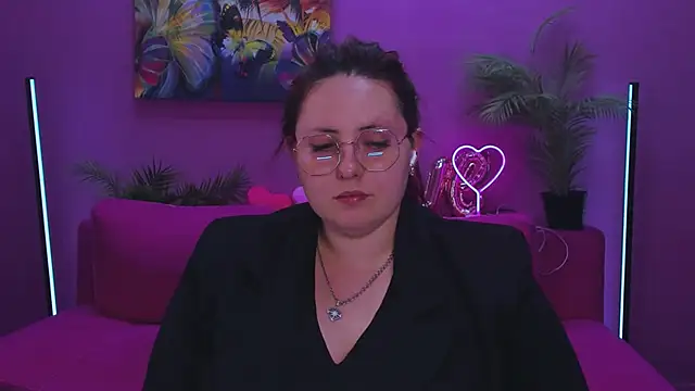 Hennessy_bunny's Live XXX Chat