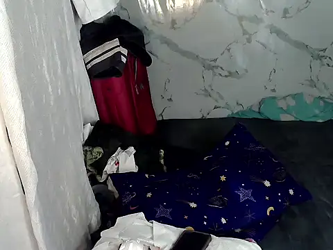 Nikah_loves_uのライブXXXチャット