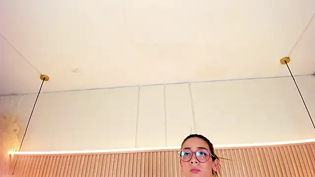 NahimiThompson: απευθείας συνομιλία ΧΧΧ