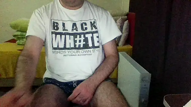 Pokazy przed kamerką – st206boy