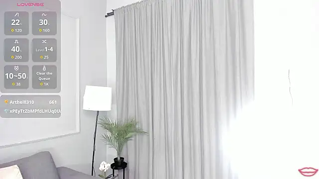 Онлайн чат XXX BrianaHazel